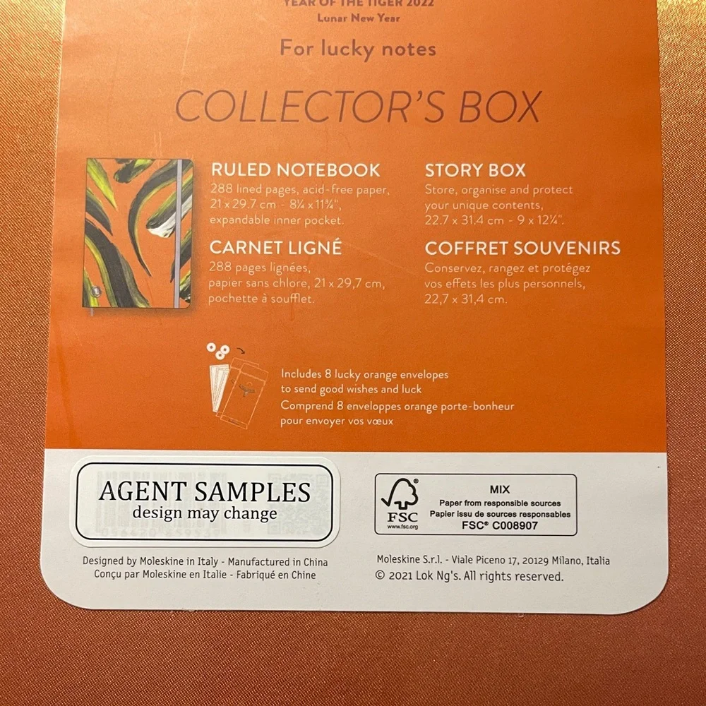 Moleskine Silk Year of Tiger Notebook, 8 lucky envelopes, Collectors Box. NWT - Picture 3 of 10
